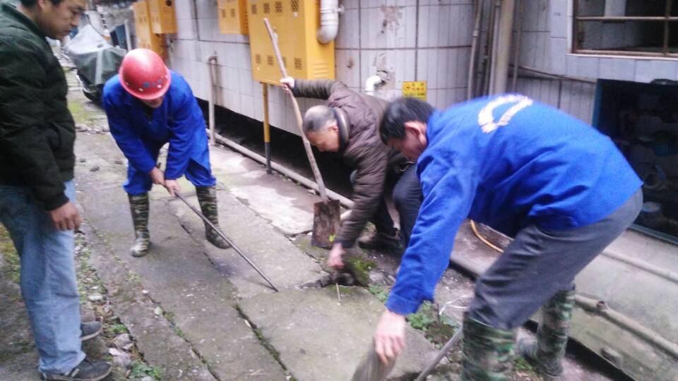 萨尔图清掏化粪池、管道疏通一站式服务<高效><技术><可靠>